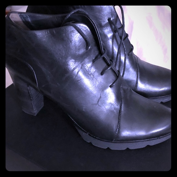 Paul Green Shoes - Lace up Paul Green booties